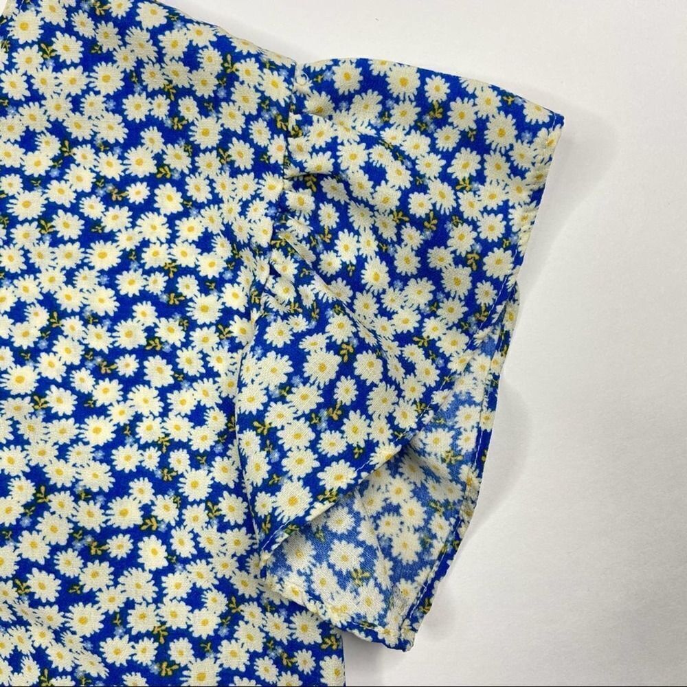 AMY BYER Girls Tie-front Ruffle Floral Daisy Top - Picture 4 of 8